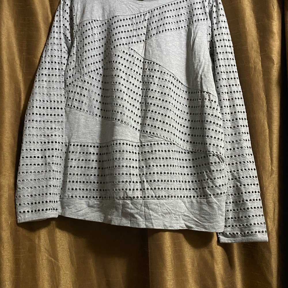 Grey shirt